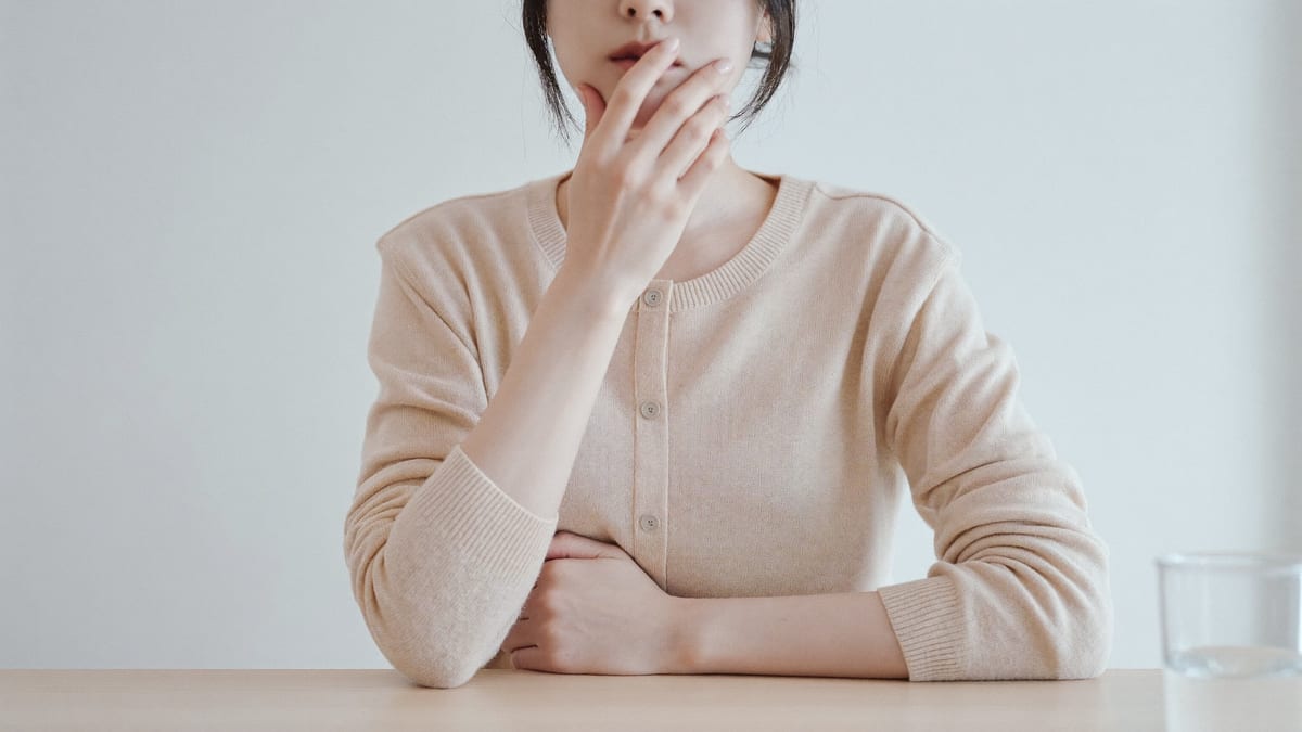 속 메스꺼움, 위가 아니라 뇌에서 시작될 수 있습니다 대표 이미지